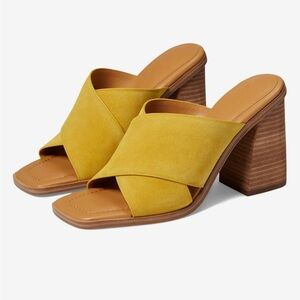 NWOT Marc Fisher Barli Sandal